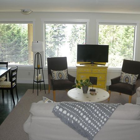 Collins House B And B Ganges Esterno foto